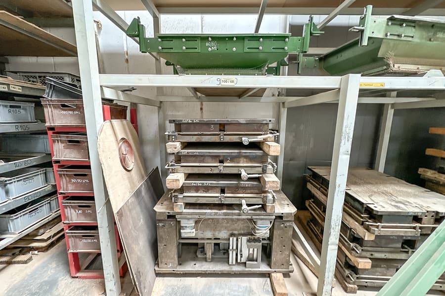 Werkzeugsatz für hydraulische Pressmaschinen